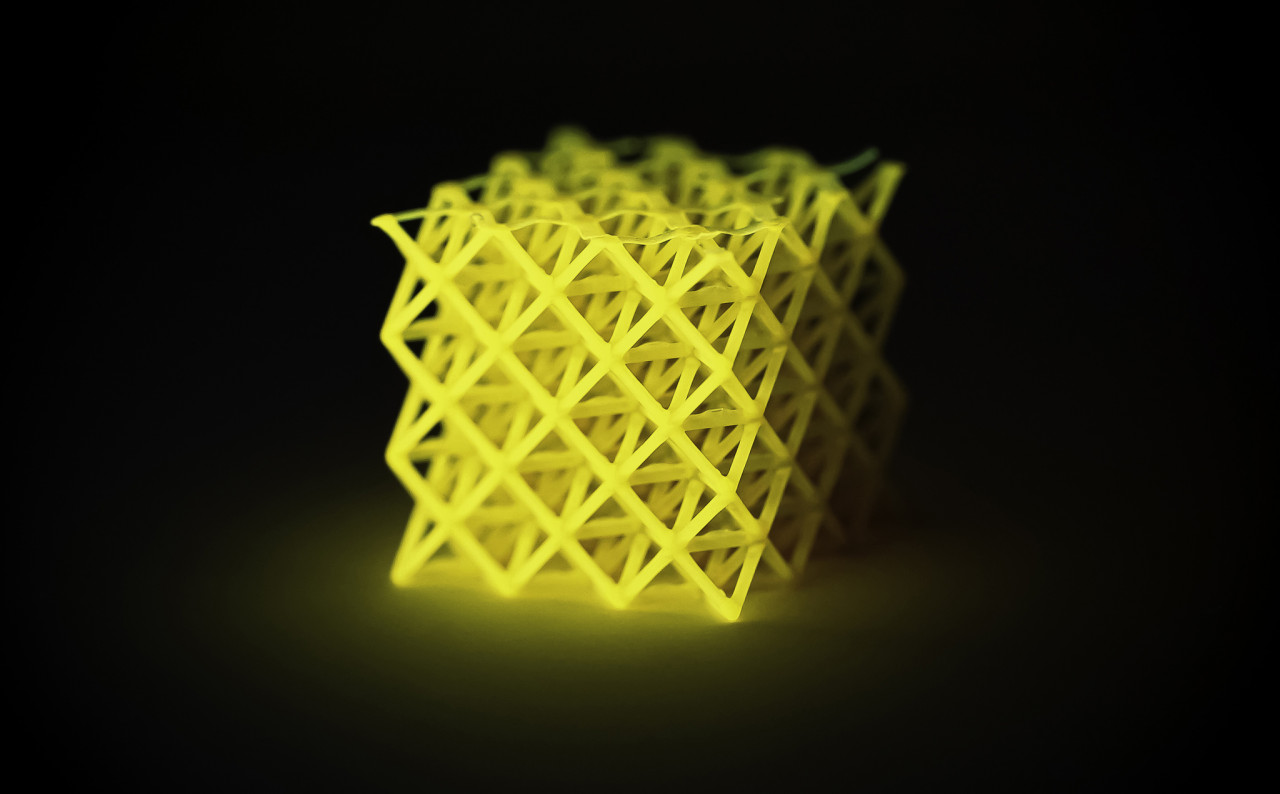 This is a photograph of a three-dimensional lattice composed of polyacrylate. 